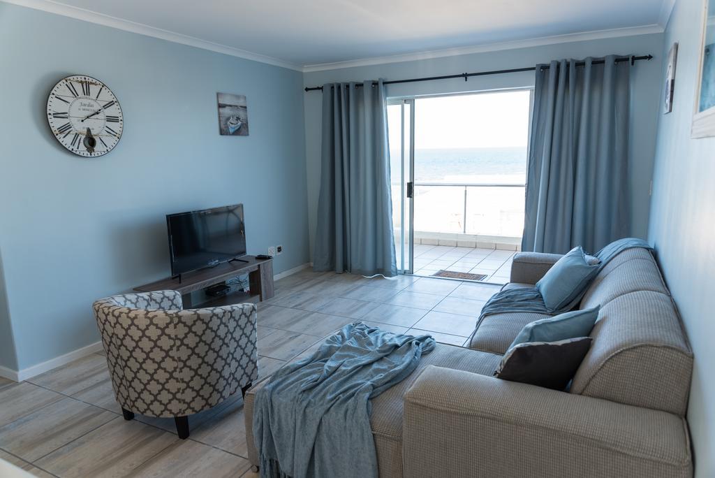 Whale View Self Catering Apartment Hermanus Esterno foto